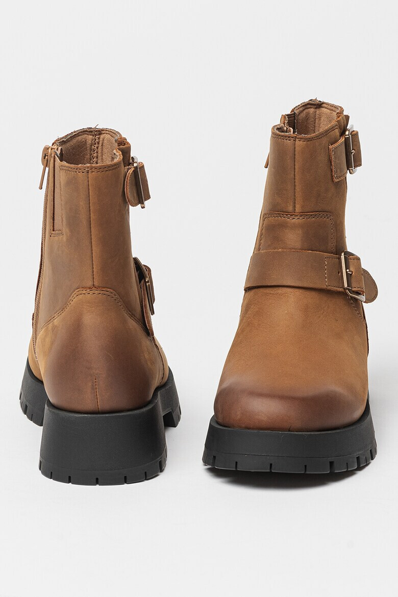 Clarks Кожени боти Ledwick Haley - Pepit.bg