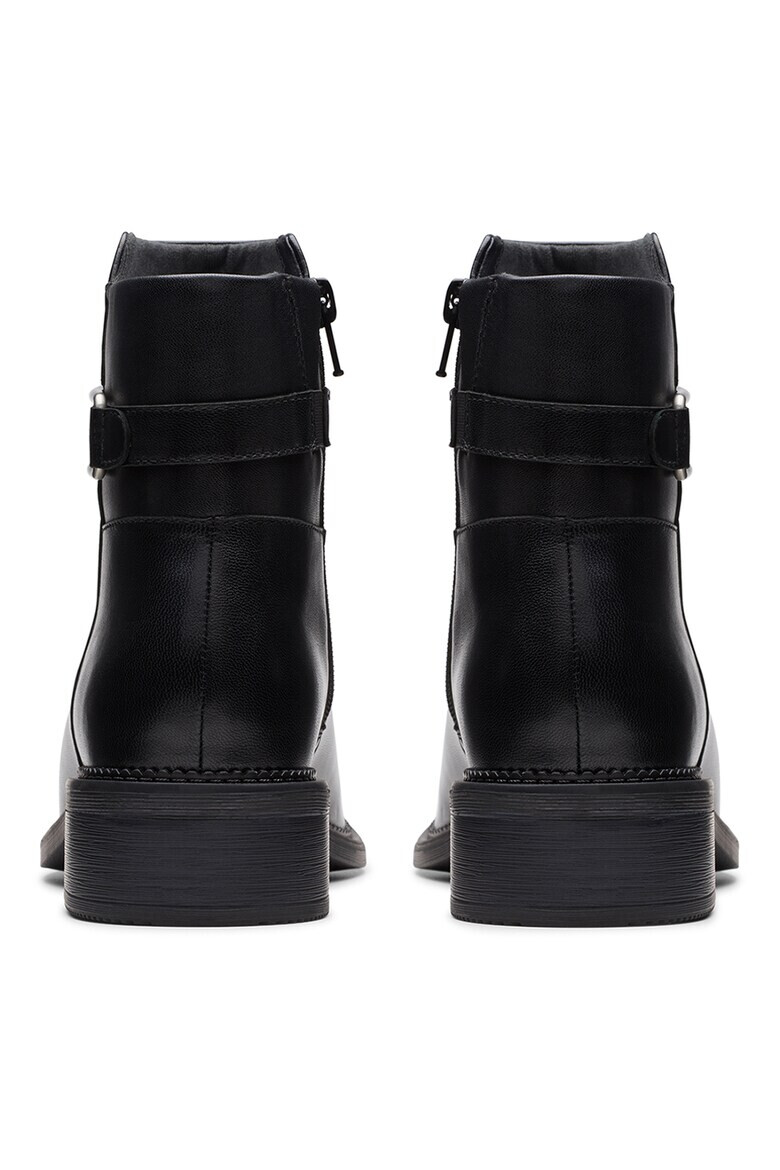 Clarks Кожени боти Maye Bella - Pepit.bg