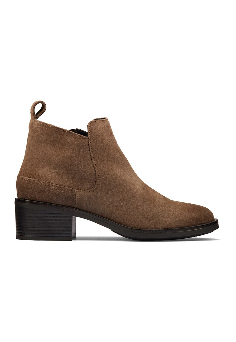 Clarks Велурени боти Memi с масивен ток - Pepit.bg