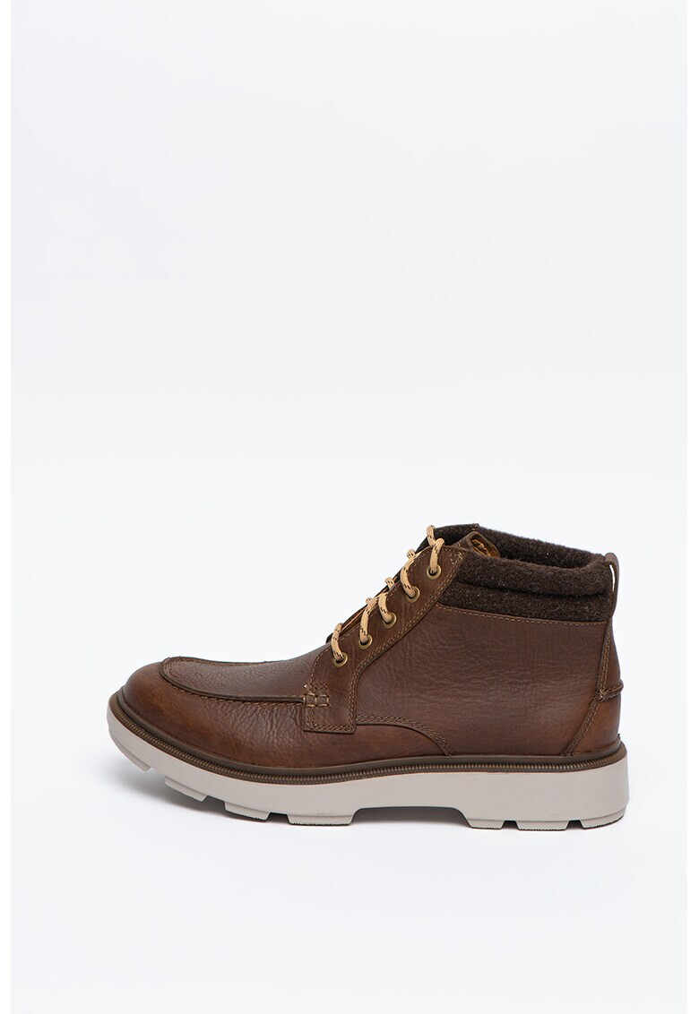 Clarks Кожени боти Moc Dempsey - Pepit.bg