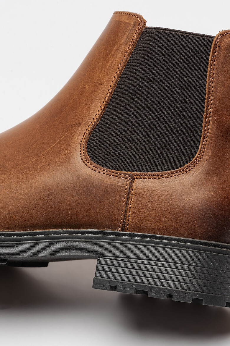 Clarks Кожени боти Orinoco2 тип Chelsea - Pepit.bg