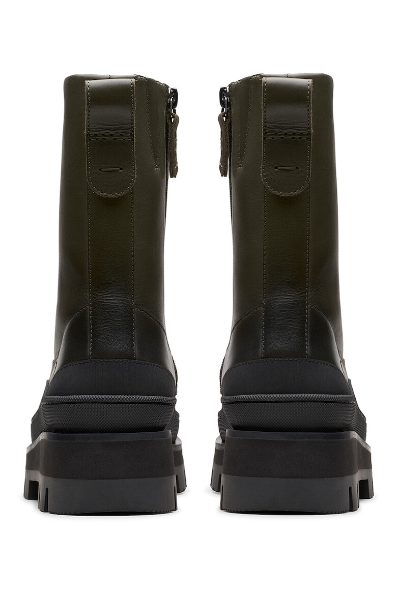 Clarks Кожени боти с масивен ток - Pepit.bg