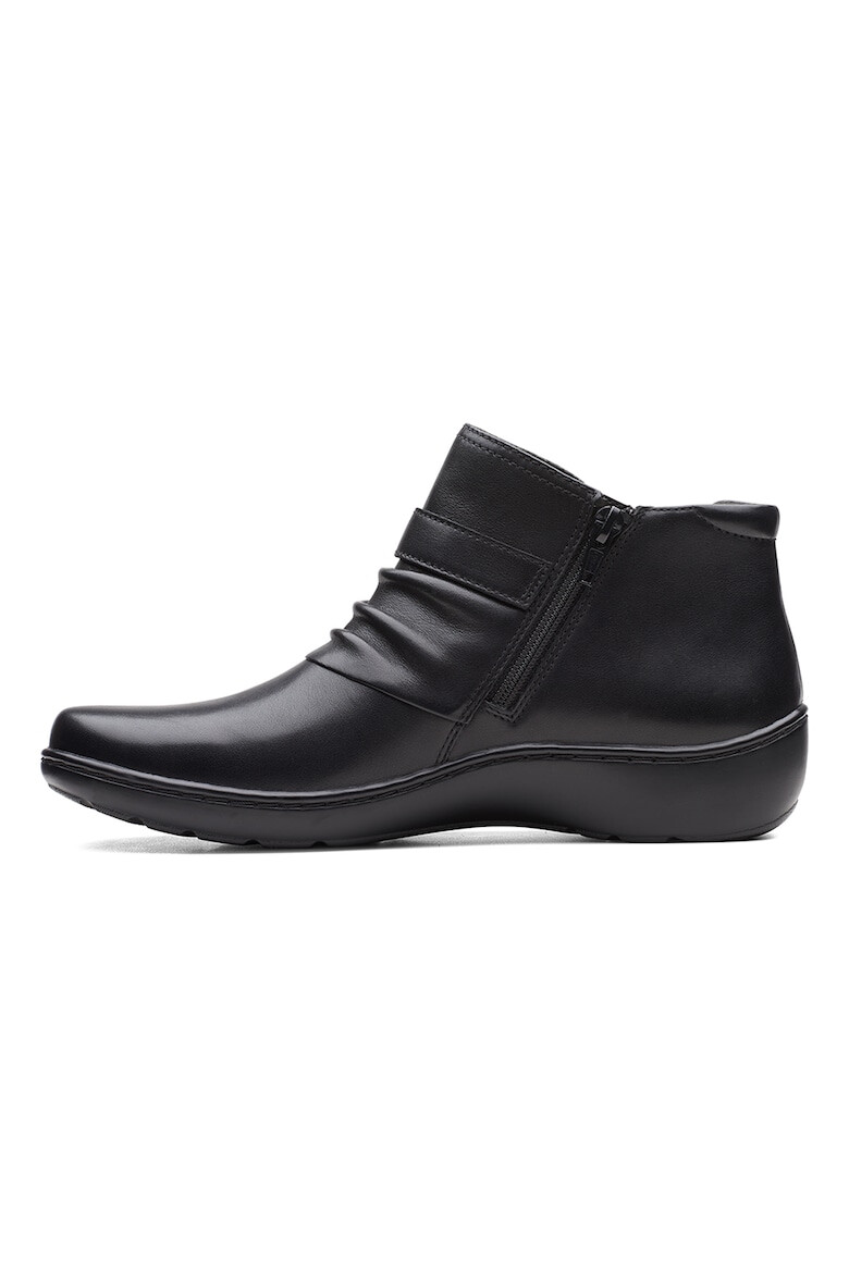 Clarks Кожени боти с цип - Pepit.bg