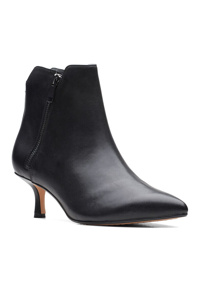 Clarks Кожени боти Violet - Pepit.bg