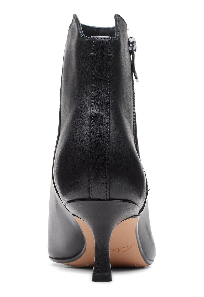 Clarks Кожени боти Violet - Pepit.bg