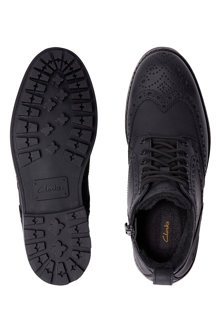 Clarks Кожени боти Westcombelimit с перфорации - Pepit.bg