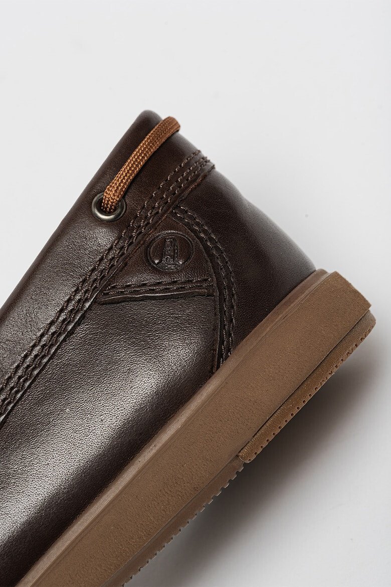 Clarks Кожени мокасини Bratton - Pepit.bg
