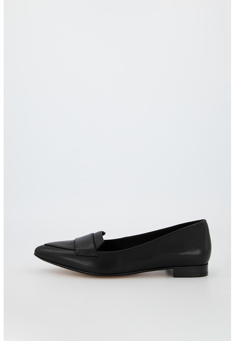 Clarks Кожени мокасини Laina с остър връх - Pepit.bg