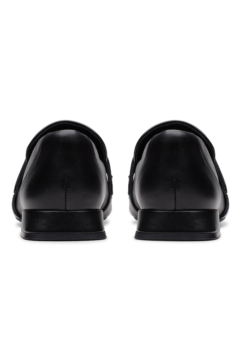 Clarks Кожени мокасини Ubree - Черен - Pepit.bg