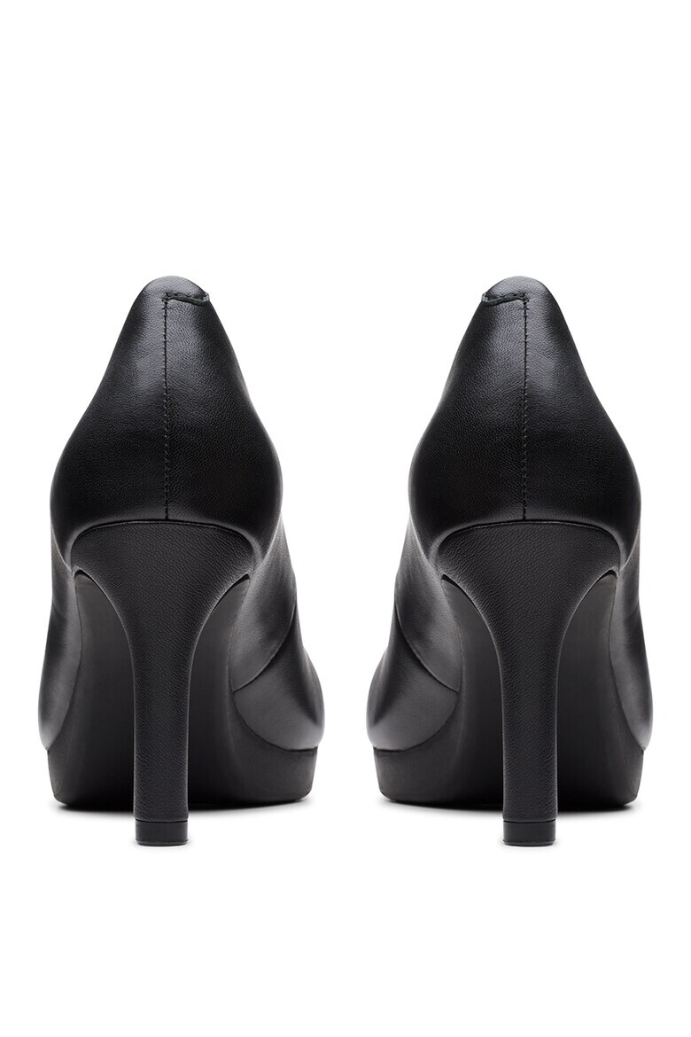 Clarks Кожени обувки - Pepit.bg