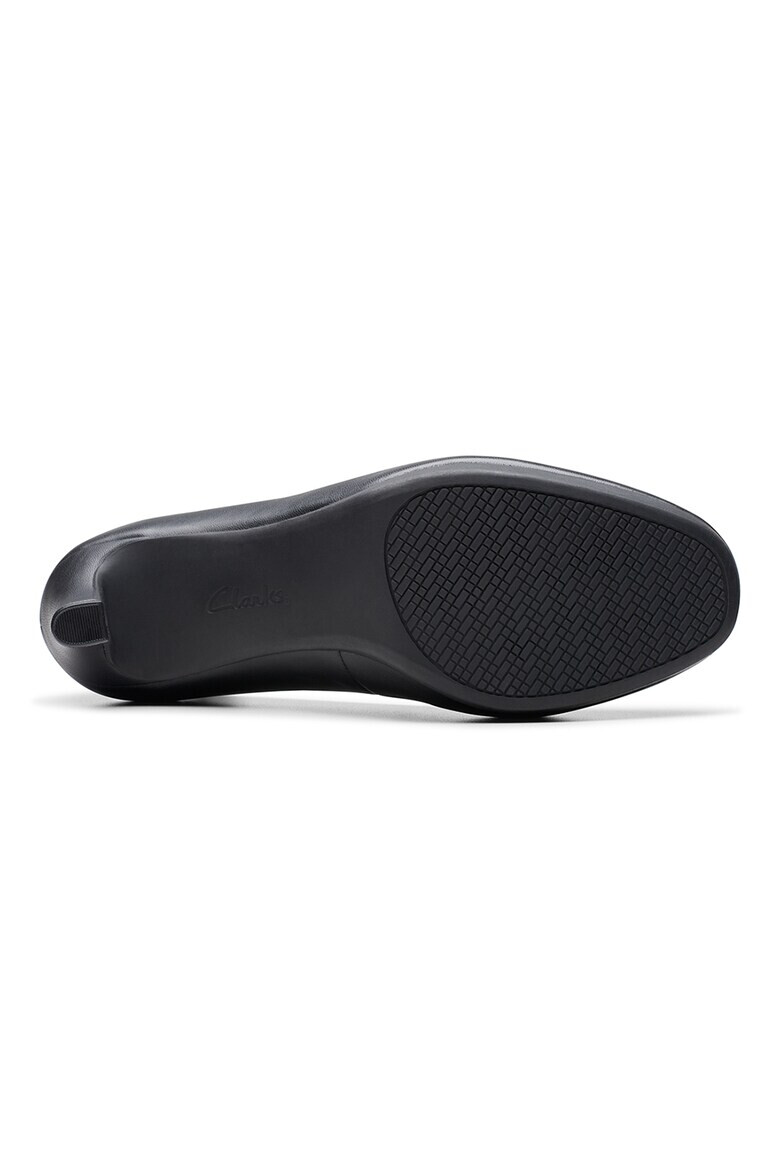 Clarks Кожени обувки - Pepit.bg