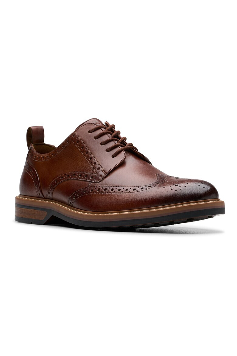 Clarks Кожени обувки Aldwin Limit тип Brogue - Pepit.bg