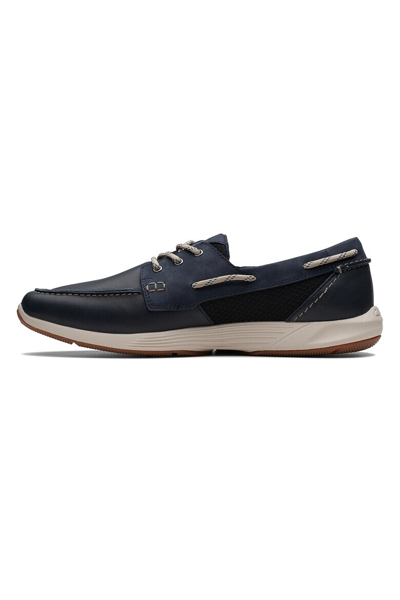 Clarks Кожени обувки Atl Sail - Pepit.bg