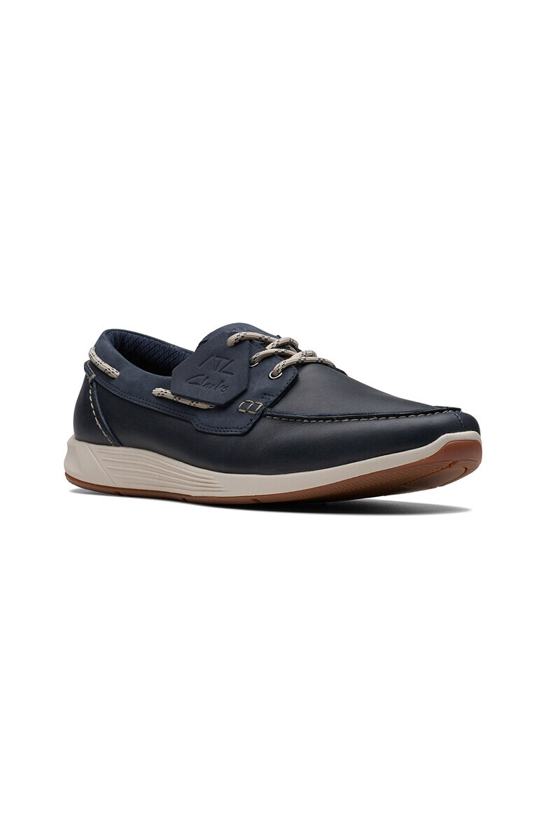 Clarks Кожени обувки Atl Sail - Pepit.bg