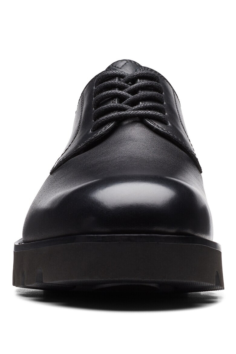 Clarks Кожени обувки Badell Derby - Pepit.bg