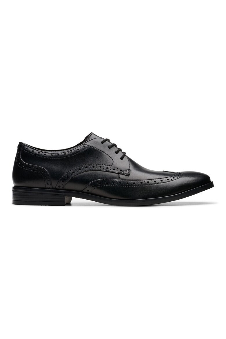 Clarks Кожени обувки Brandon тип Derby с перфорации - Pepit.bg