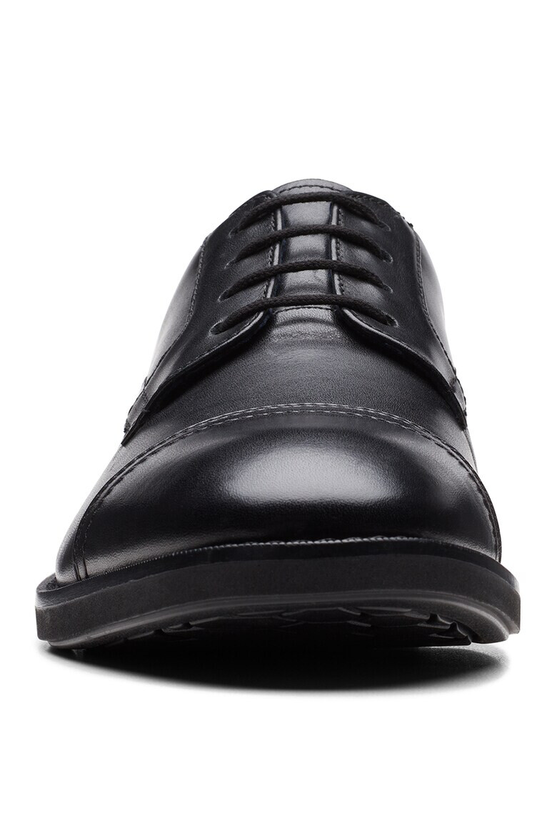 Clarks Кожени обувки Derby - Pepit.bg