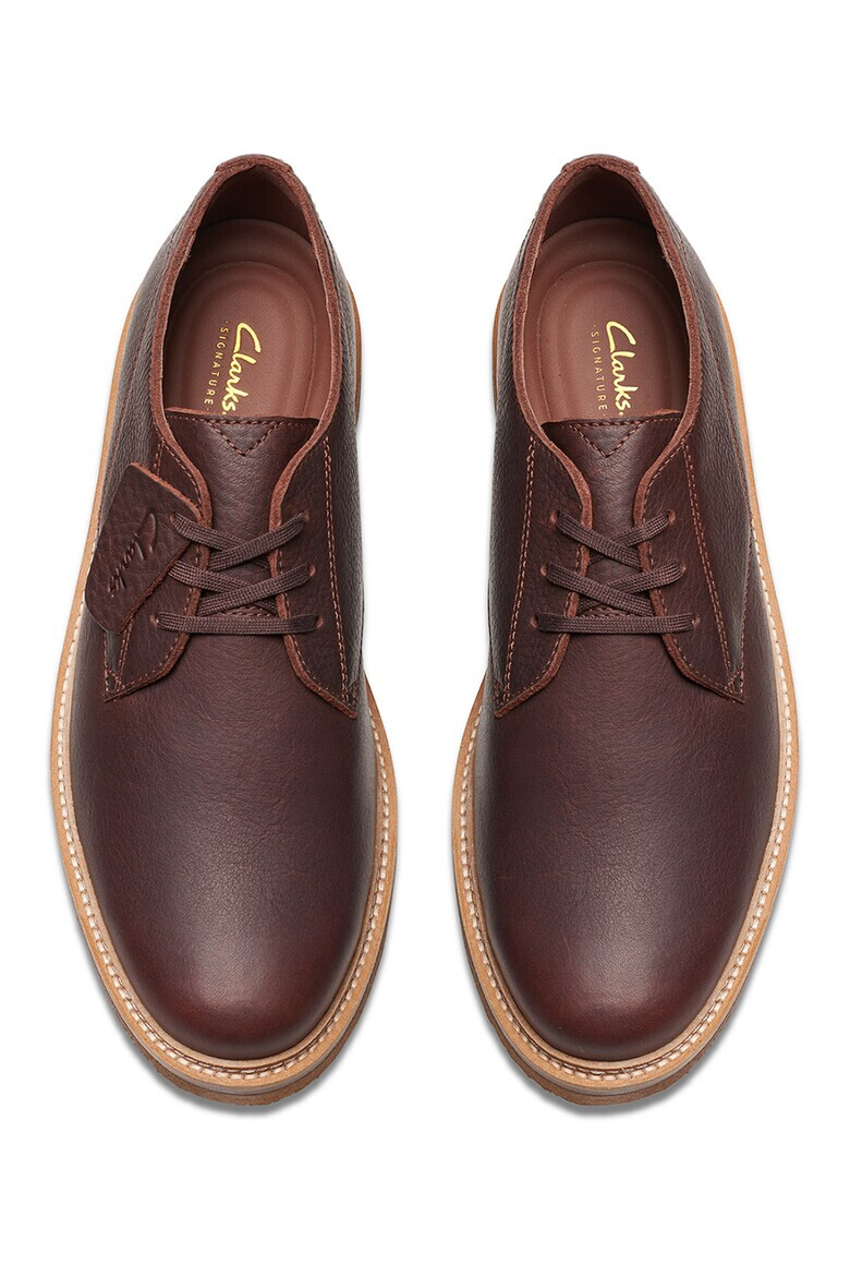 Clarks Кожени обувки Derby - Pepit.bg