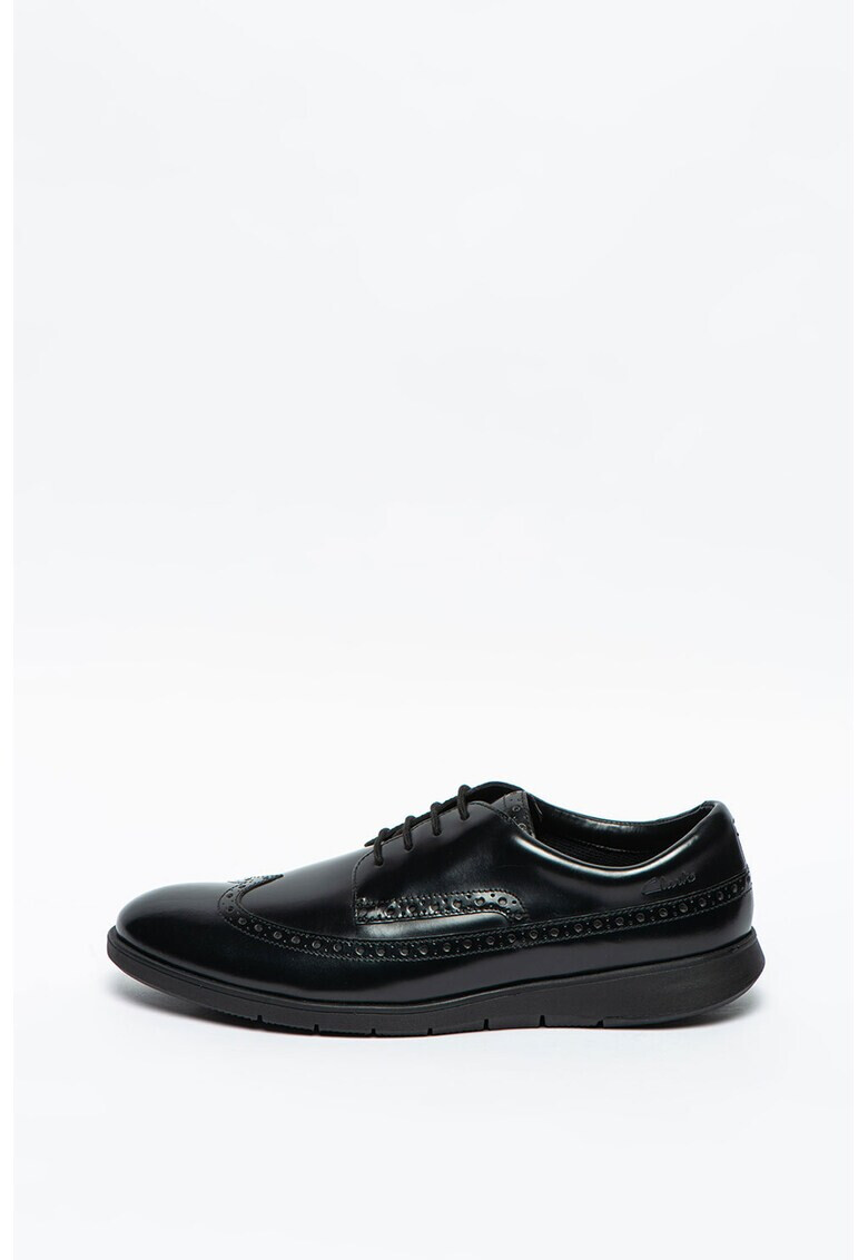 Clarks Кожени обувки Helston Limit Brogue - Pepit.bg