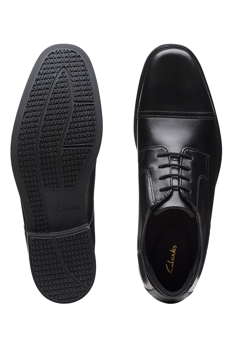 Clarks Кожени обувки Howard Cap Derby - Pepit.bg