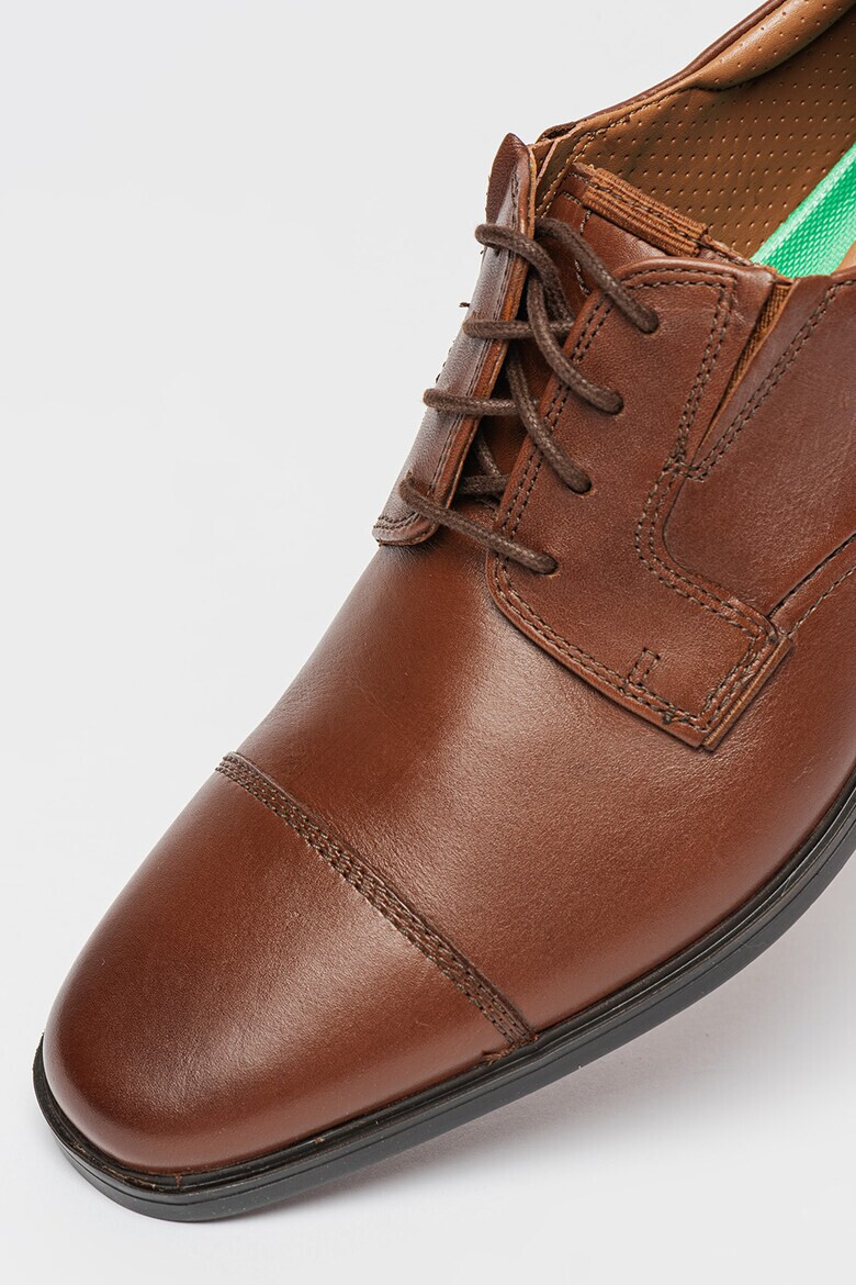 Clarks Кожени обувки Lite Derby - Pepit.bg