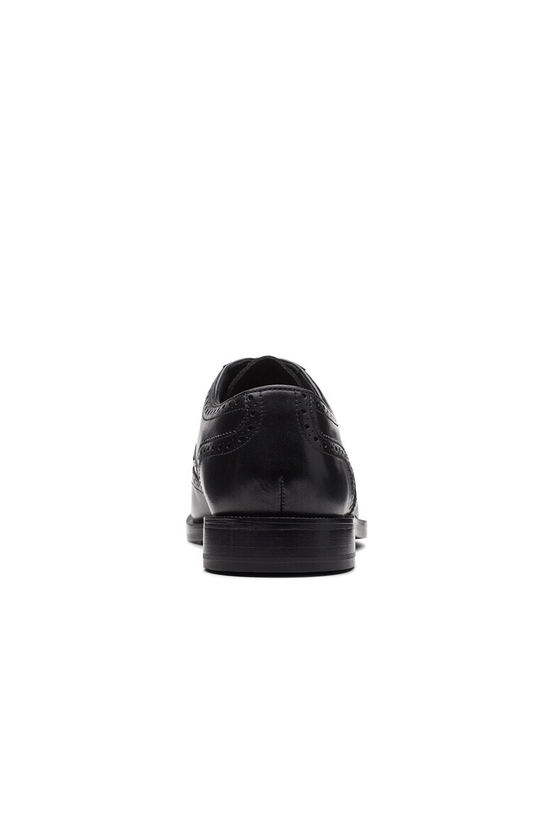 Clarks Кожени обувки Oxford - Pepit.bg