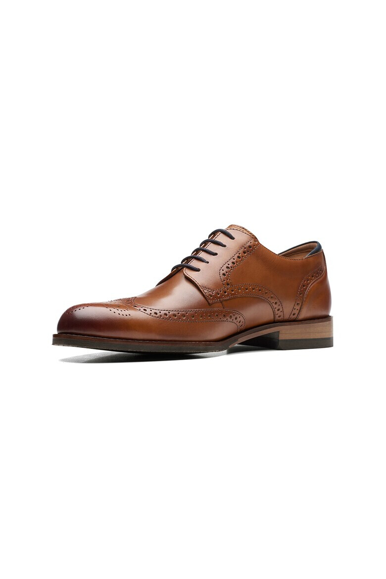 Clarks Кожени обувки Craftarlolimit тип Brogue - Канелено кафяво - Pepit.bg