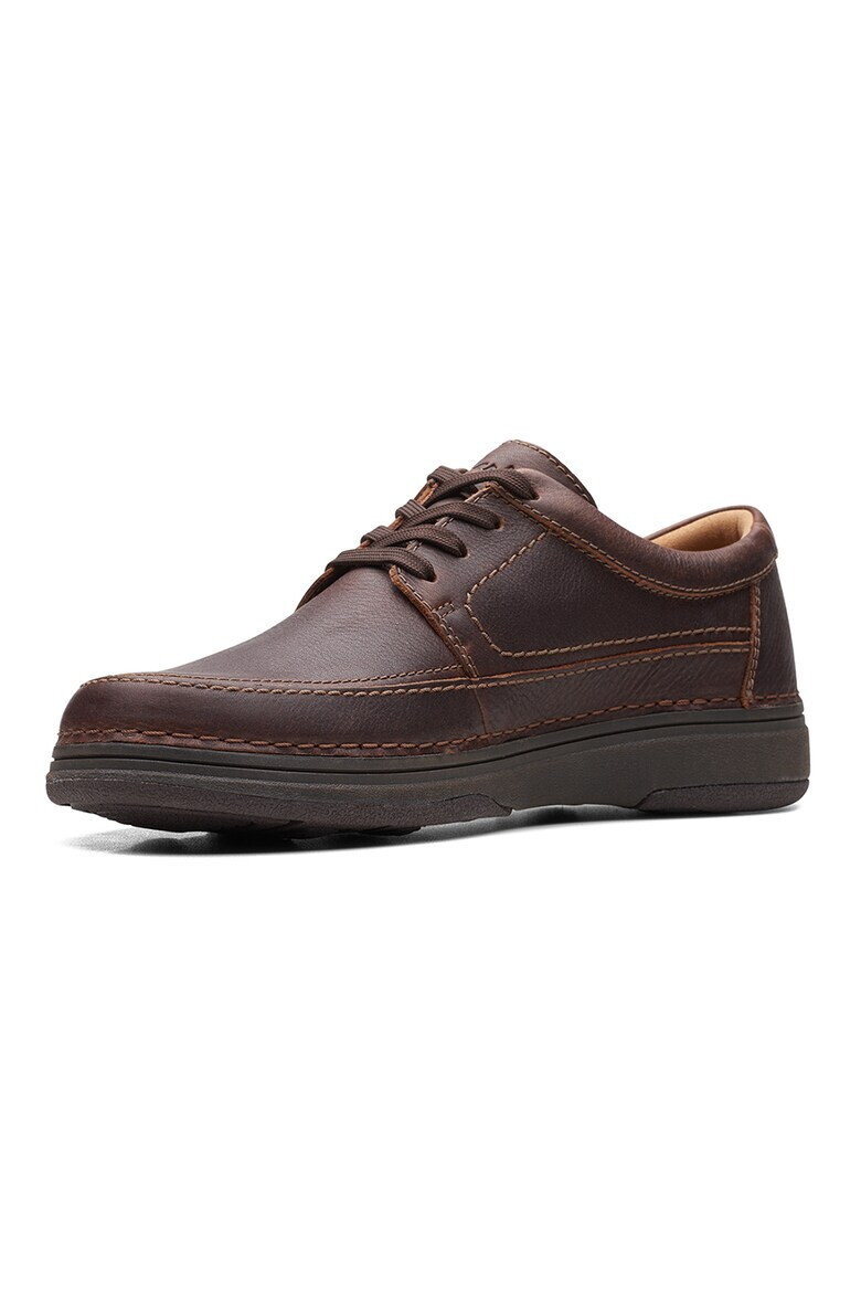 Clarks Кожени обувки с връзки - Pepit.bg