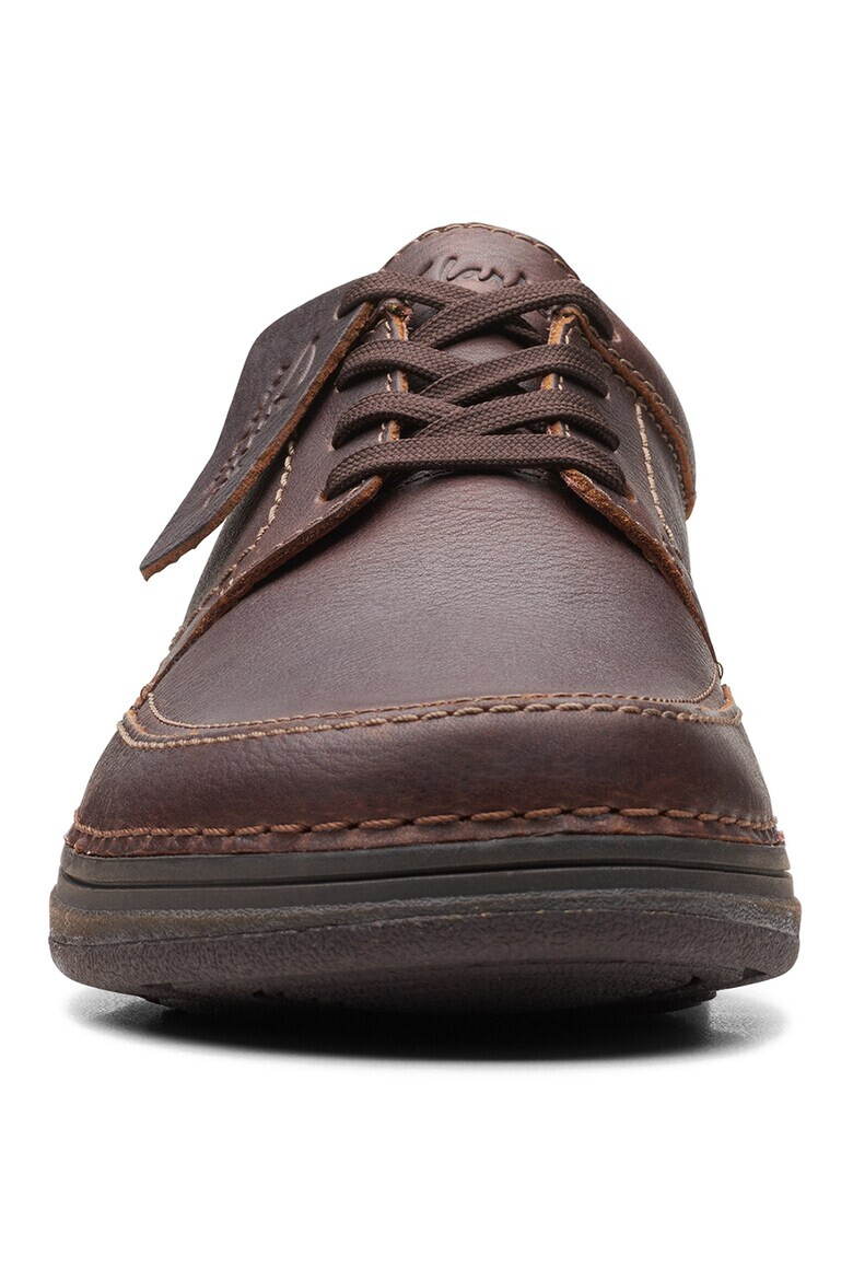 Clarks Кожени обувки с връзки - Pepit.bg