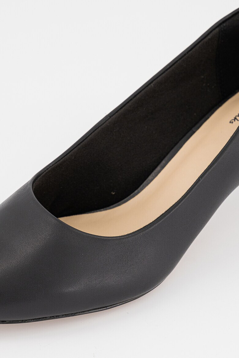 Clarks Кожени обувки Shondrah Jade - Pepit.bg