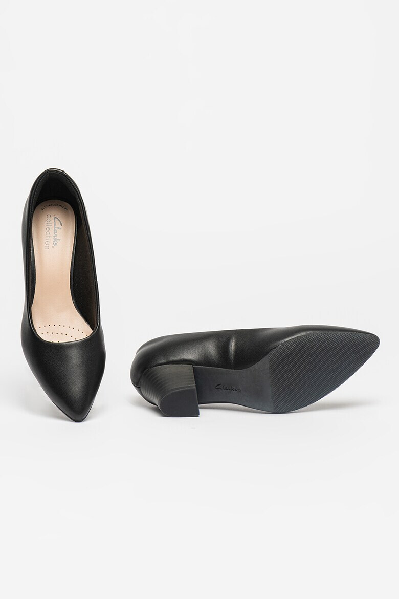 Clarks Кожени обувки Teresa Step с остър връх - Pepit.bg
