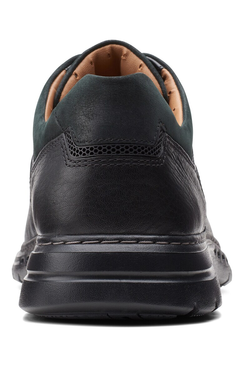 Clarks Кожени обувки Un Brawley - Pepit.bg