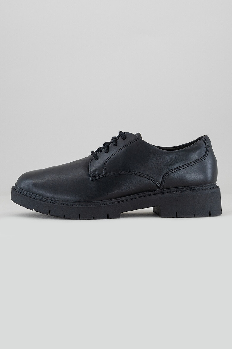Clarks Кожени обувки Westlyn Derby - Pepit.bg