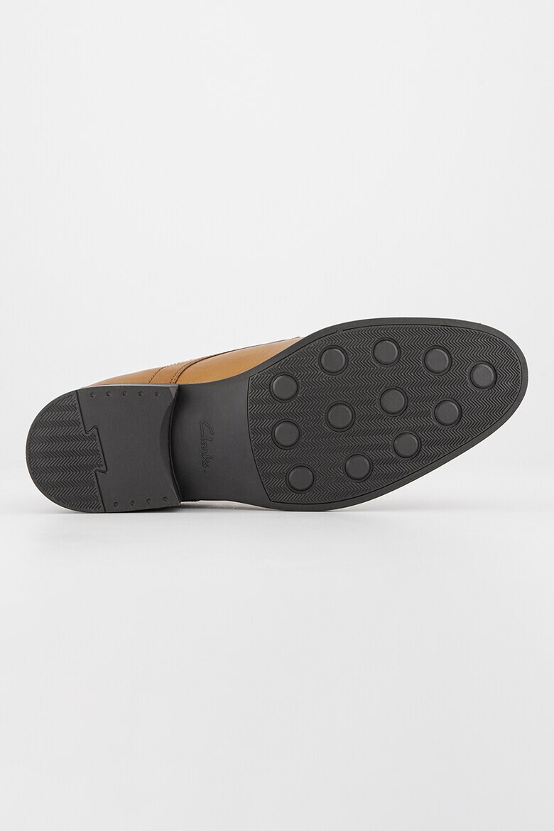 Clarks Кожени обувки Whiddon Brogue - Карамел - Pepit.bg
