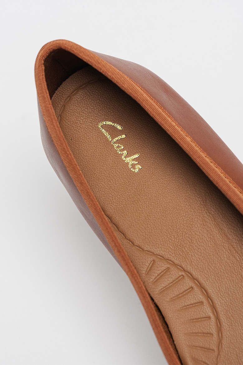 Clarks Кожени пантофки Freckle Ice с панделка - Pepit.bg