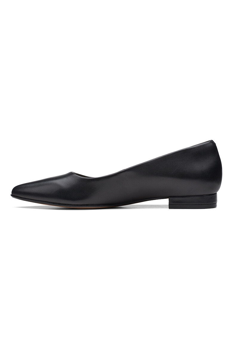 Clarks Кожени пантофки Laina с остър връх - Pepit.bg