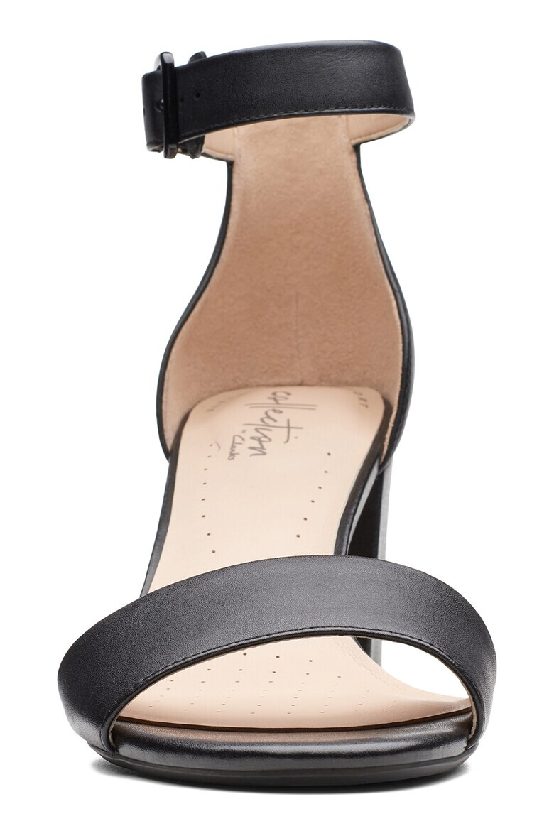 Clarks Кожени сандали Deva Mae с масивен ток - Pepit.bg