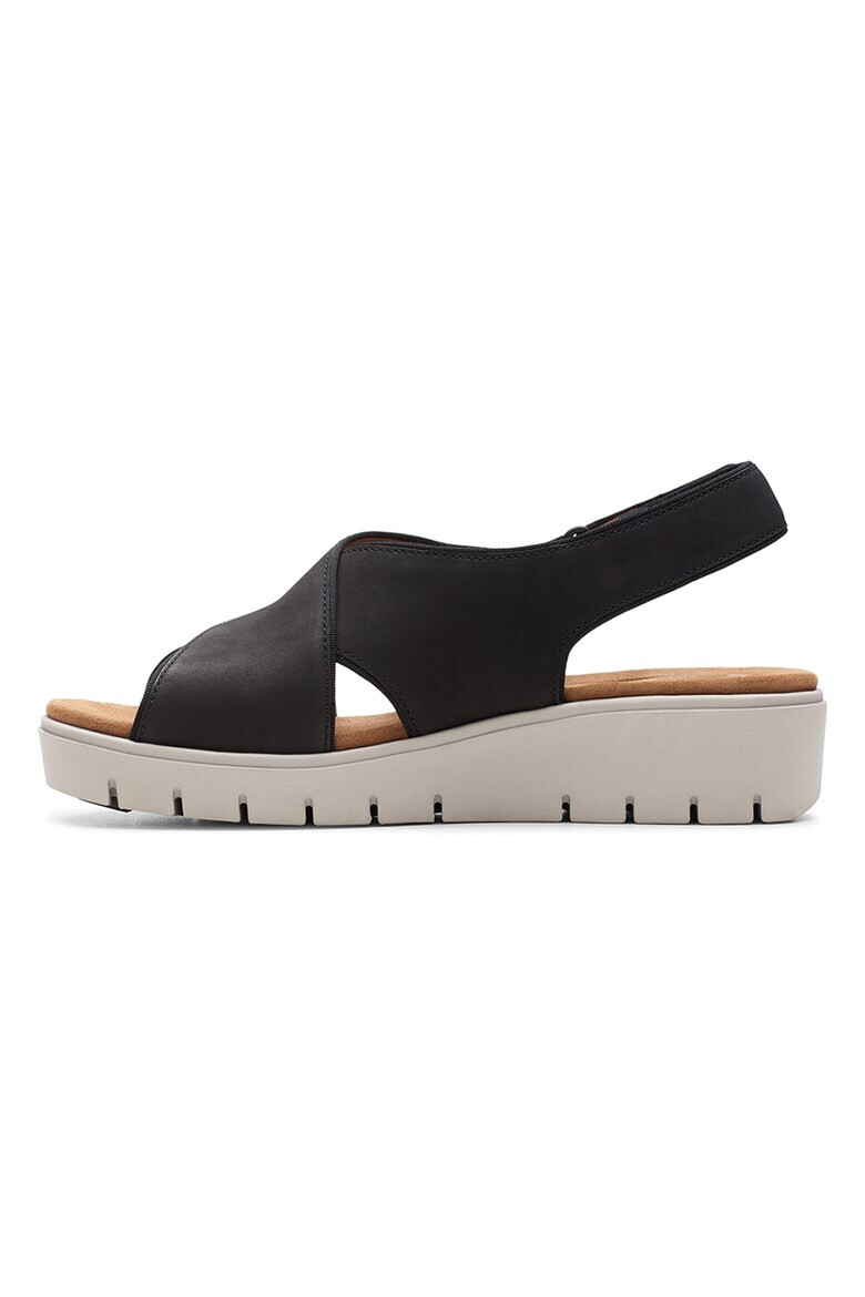 Clarks Кожени сандали Karely - Pepit.bg