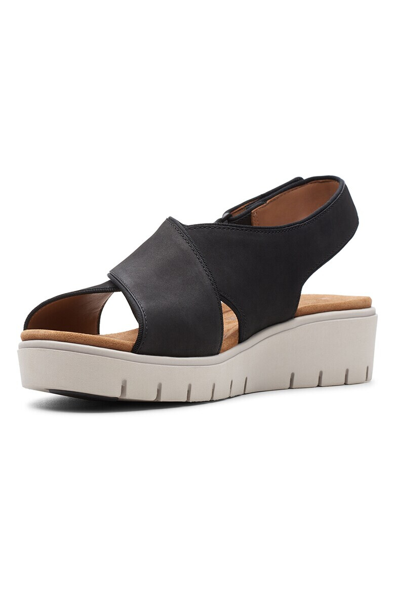 Clarks Кожени сандали Karely - Pepit.bg