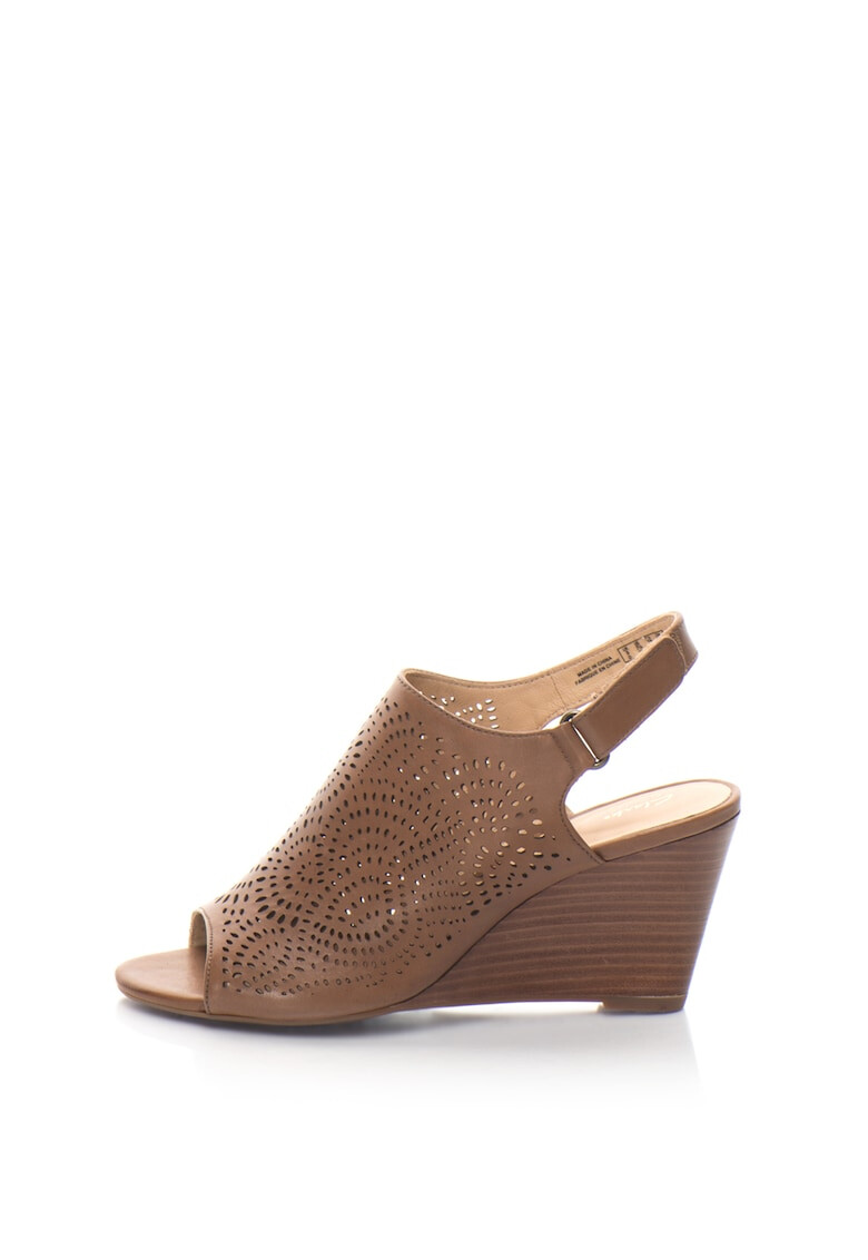 Clarks Кожени сандали Raven с перфорации - Pepit.bg