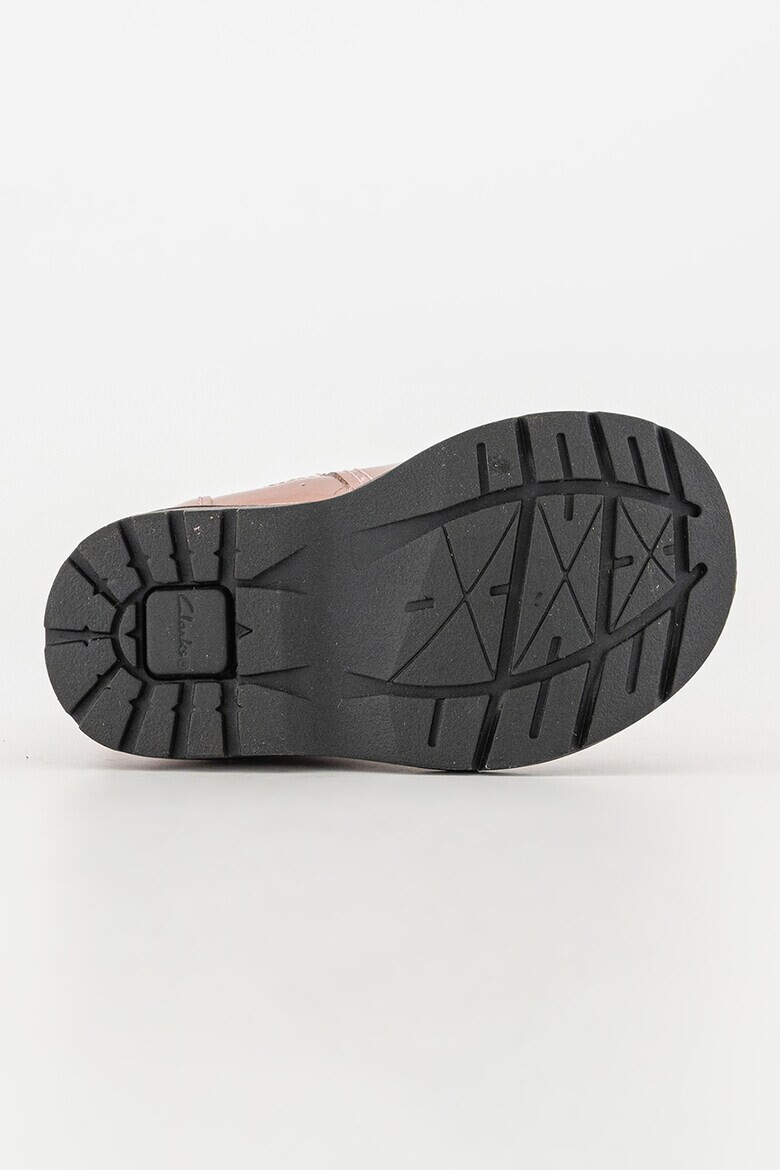 Clarks Лачени кожени боти Dabi - Pepit.bg