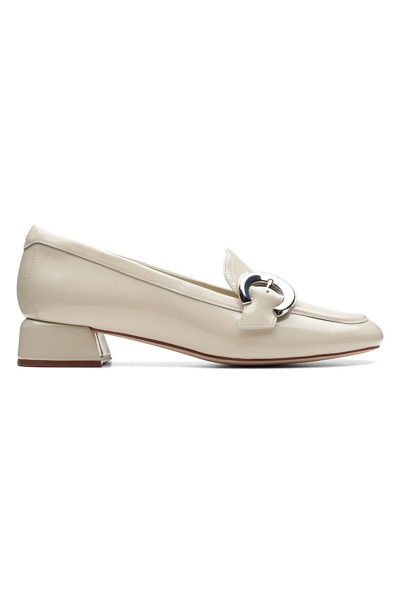 Clarks Лачени кожени мокасини Daiss - Pepit.bg