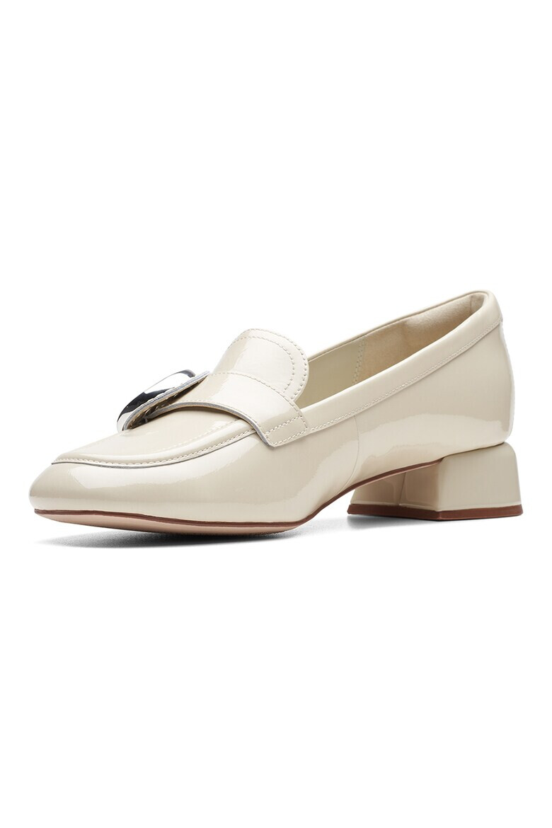 Clarks Лачени кожени мокасини Daiss - Pepit.bg