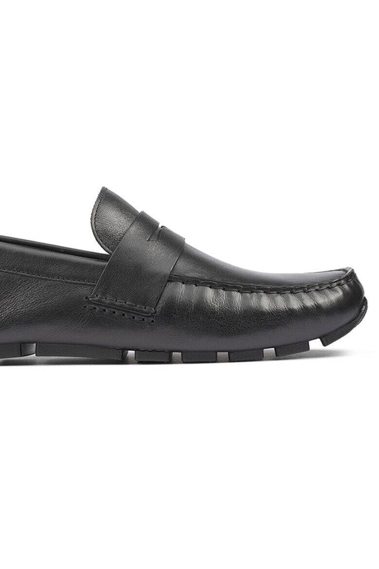 Clarks Мокасини Oswick с шевове - Pepit.bg