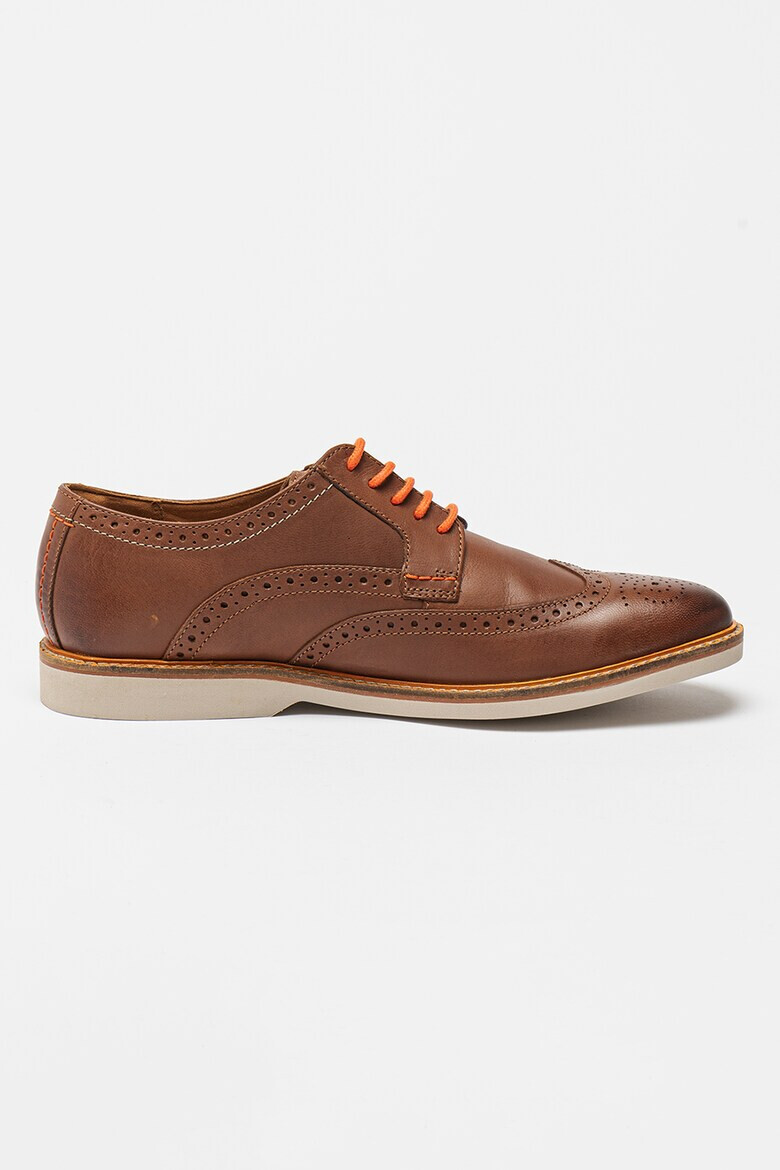 Clarks Обувки Atticus Limit Derby - Pepit.bg