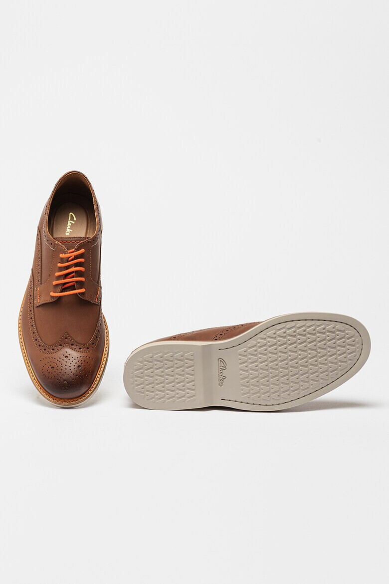 Clarks Обувки Atticus Limit Derby - Pepit.bg
