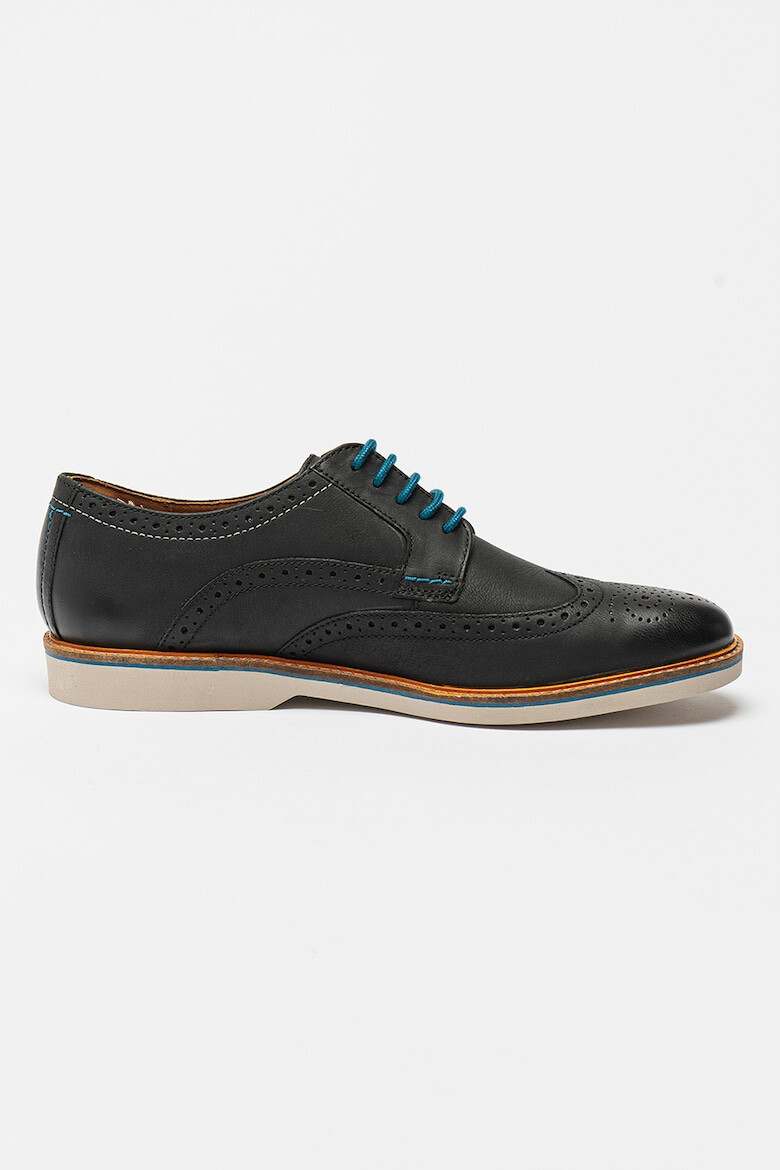 Clarks Обувки Atticus Limit Derby - Pepit.bg