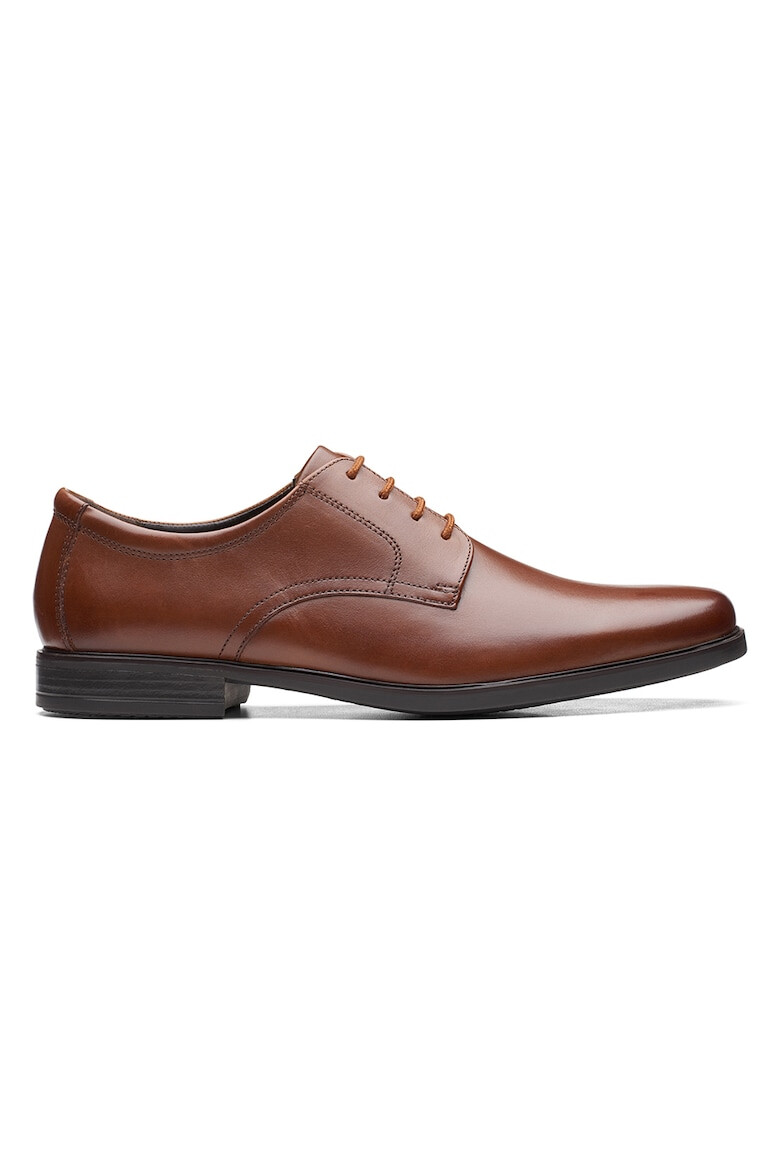 Clarks Обувки Howard Walk тип Derby - Pepit.bg