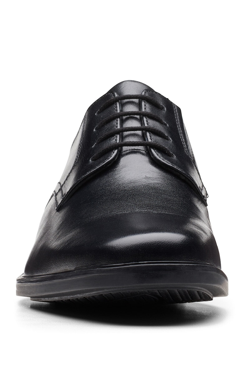 Clarks Обувки Howard Walk тип Derby - Pepit.bg