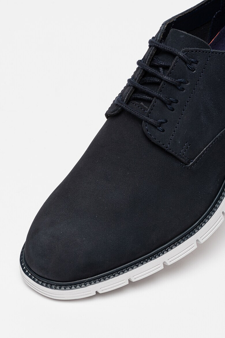 Clarks Обувки TrackFlex Path от набук - Pepit.bg